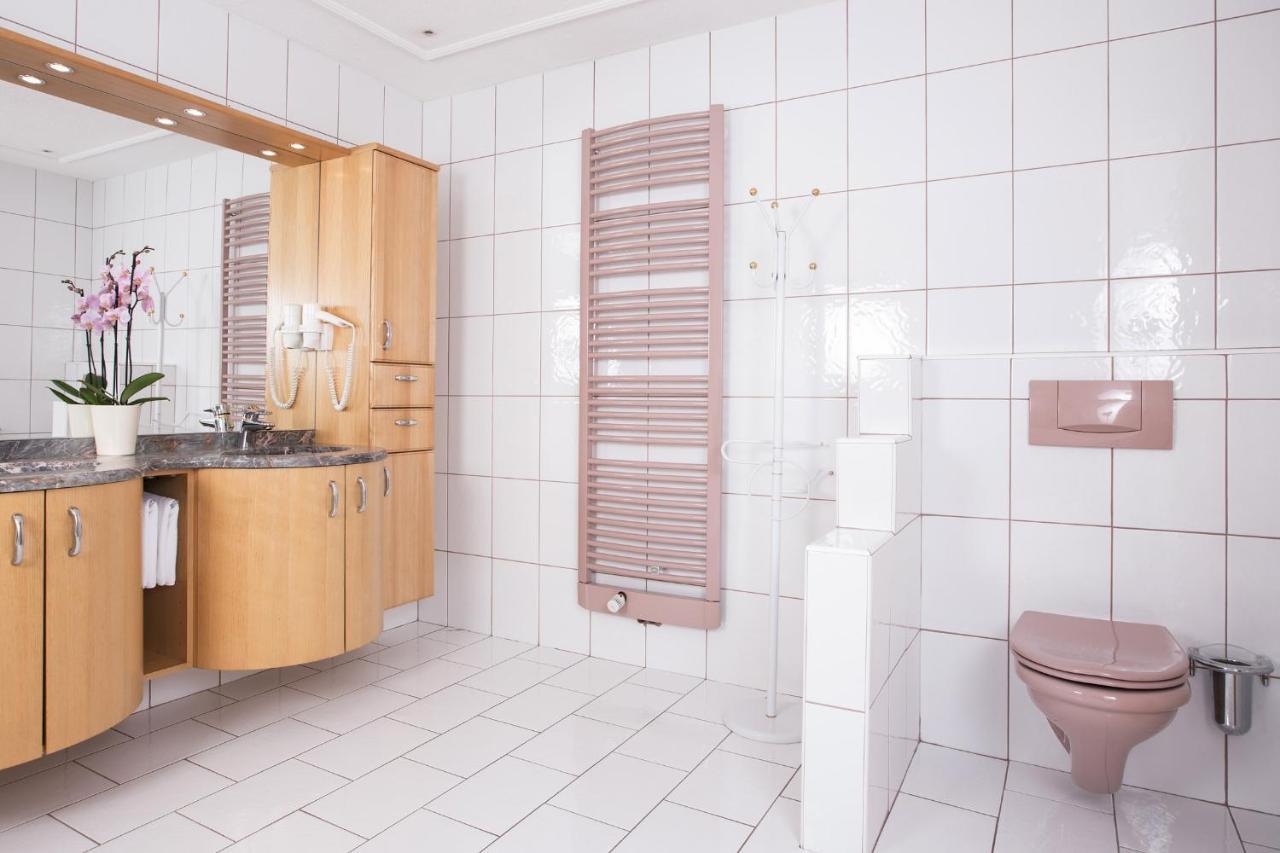 ניוסטיפט אים סטובאיטל Apart&Chalet Chiara מראה חיצוני תמונה