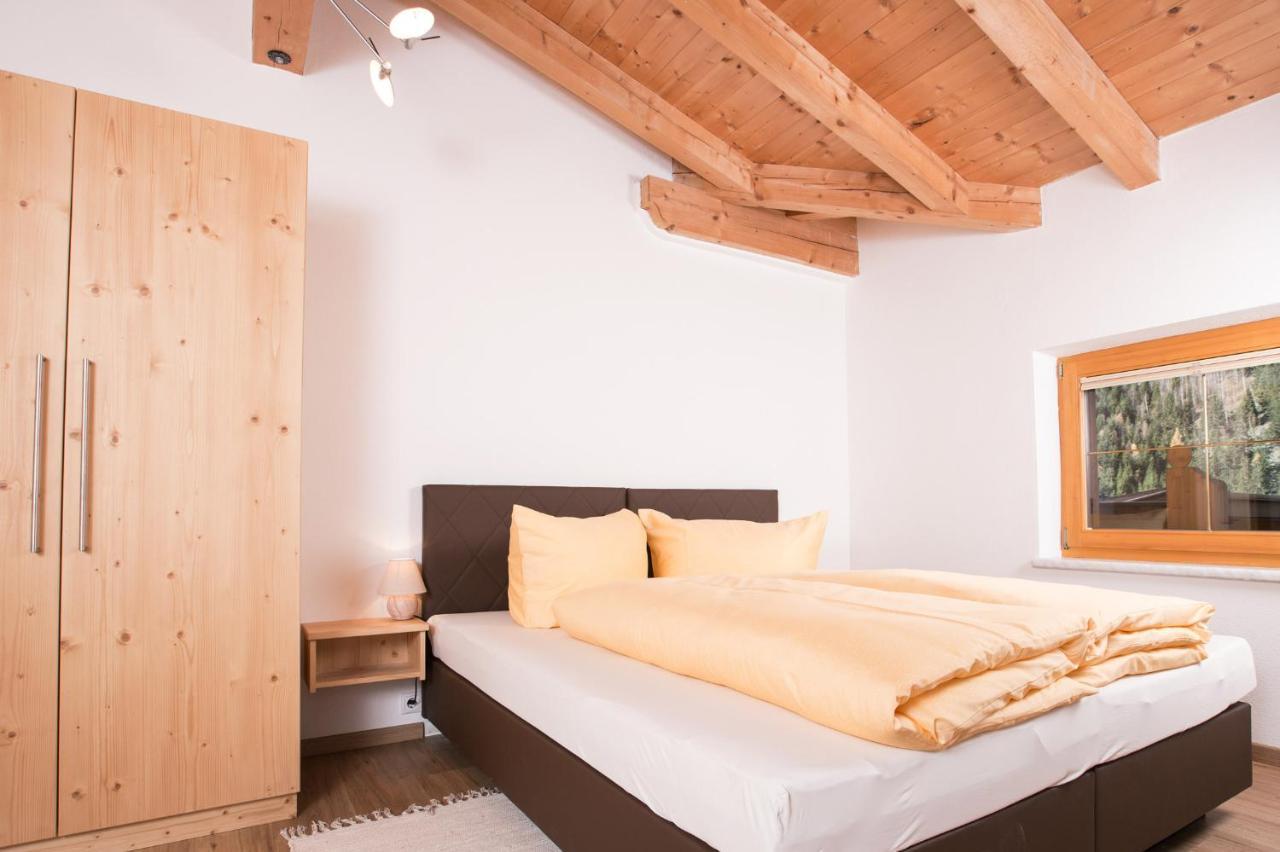ניוסטיפט אים סטובאיטל Apart&Chalet Chiara מראה חיצוני תמונה
