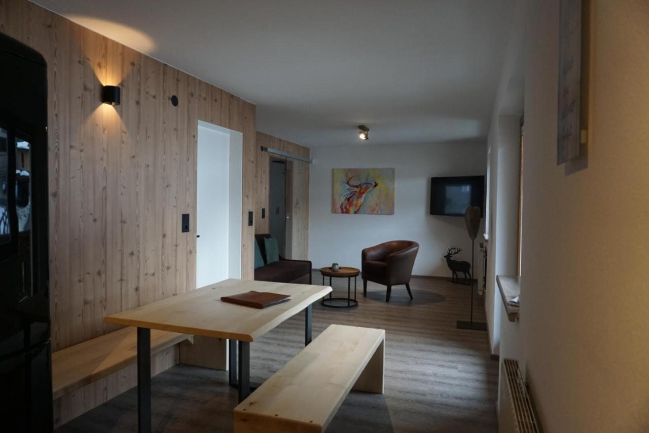 ניוסטיפט אים סטובאיטל Apart&Chalet Chiara מראה חיצוני תמונה
