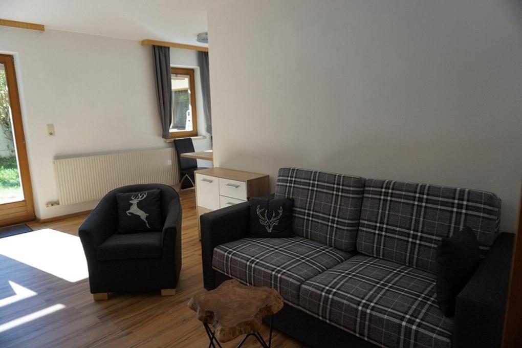 ניוסטיפט אים סטובאיטל Apart&Chalet Chiara מראה חיצוני תמונה