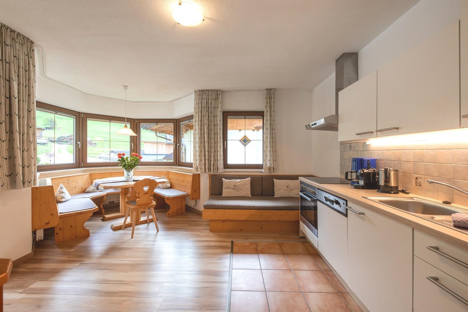 ניוסטיפט אים סטובאיטל Apart&Chalet Chiara מראה חיצוני תמונה