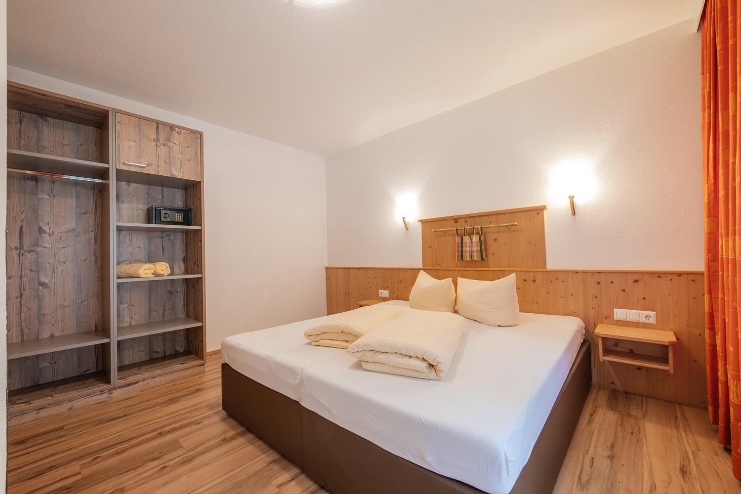 ניוסטיפט אים סטובאיטל Apart&Chalet Chiara מראה חיצוני תמונה