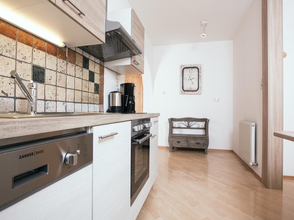 ניוסטיפט אים סטובאיטל Apart&Chalet Chiara מראה חיצוני תמונה