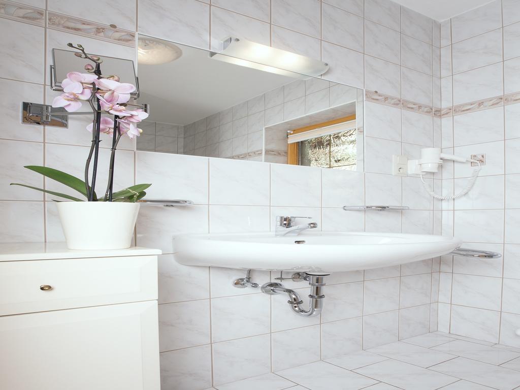 ניוסטיפט אים סטובאיטל Apart&Chalet Chiara מראה חיצוני תמונה
